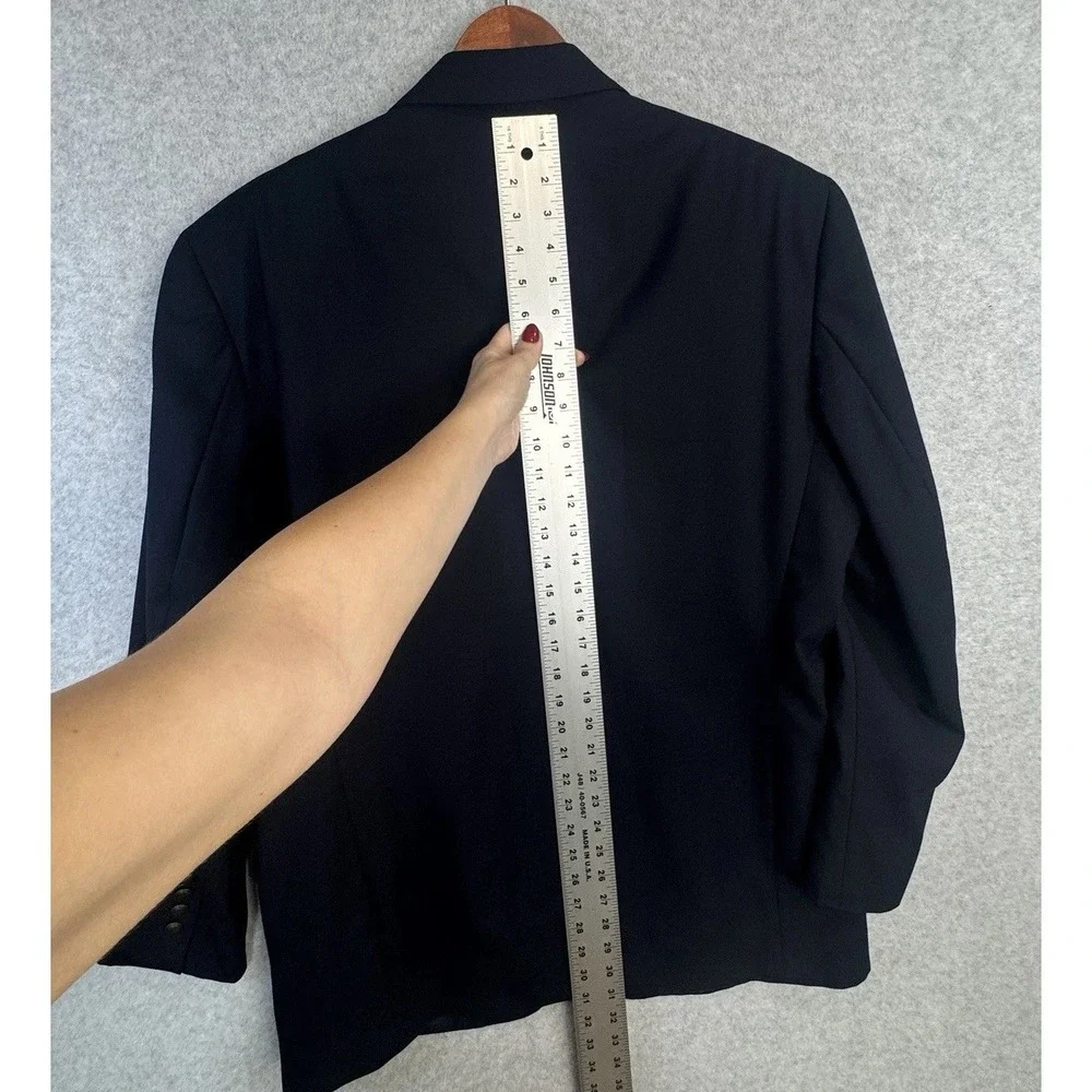 Etienne Aigner 100% Pure Wool Blazer Navy Blue 44R Made in Portugal Gold Buttons